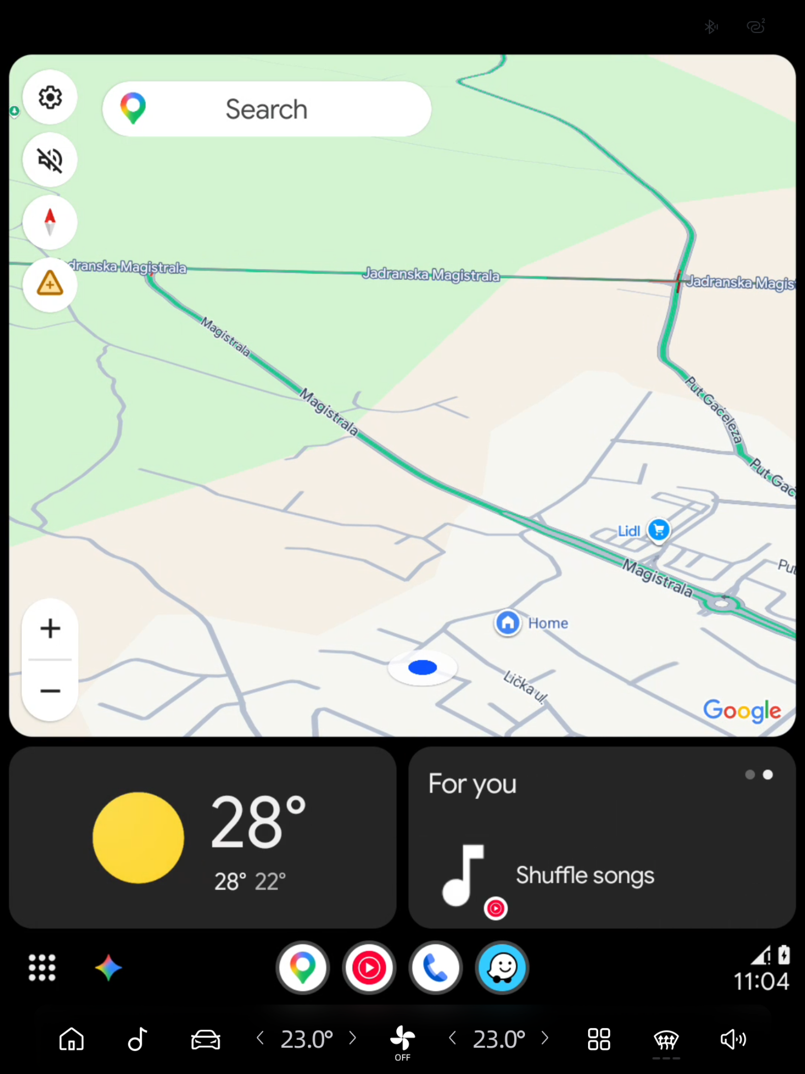 Android Auto prikaz između gornje i donje trake